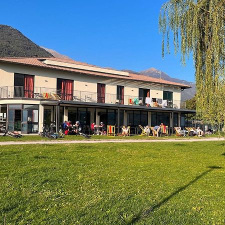 Lake Como Beach Hostel Domaso Exterior photo