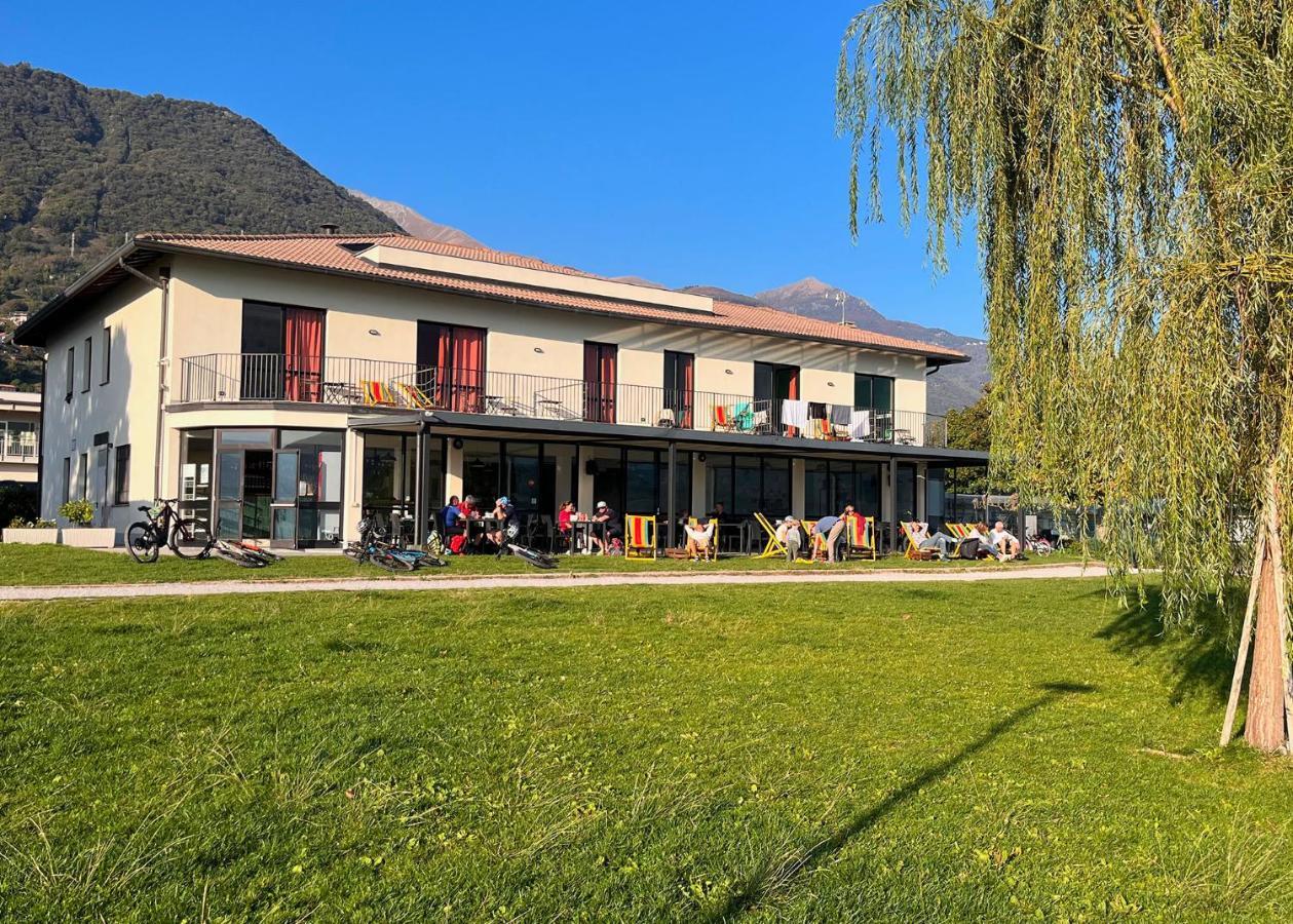 Lake Como Beach Hostel Domaso Exterior photo