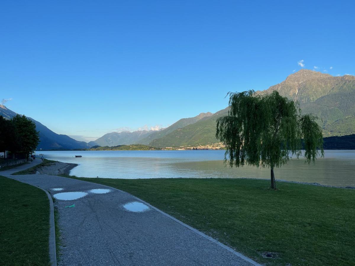 Lake Como Beach Hostel Domaso Exterior photo