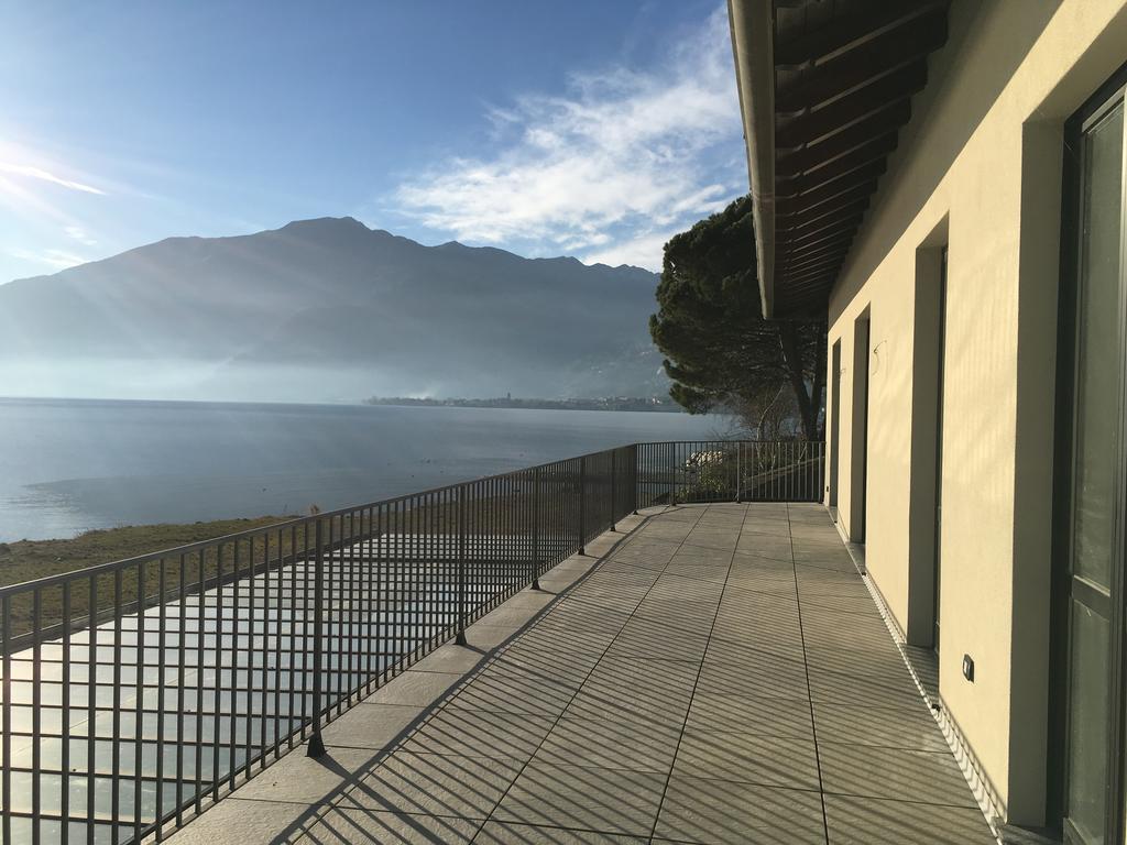 Lake Como Beach Hostel Domaso Exterior photo